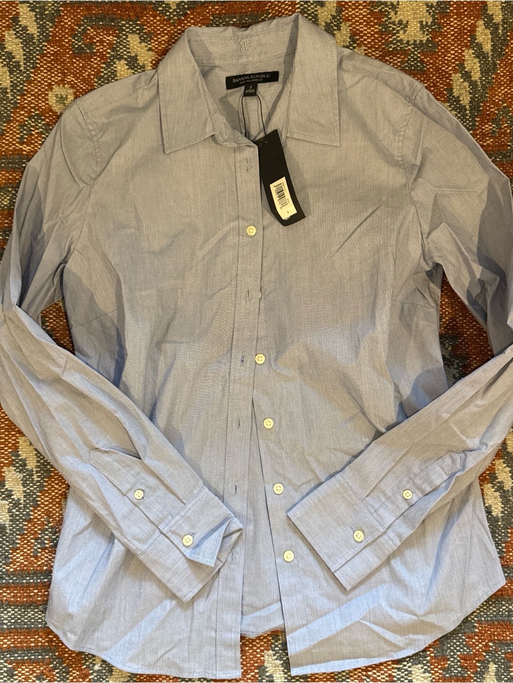 Banana Republic Women’s Light Blue Dress Shirt